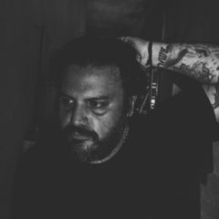 ADANTE MOZZONI: "Mi disco te parte en mil pedazos"