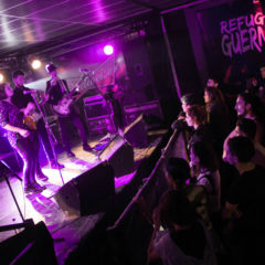 RHINO + MÁS QUE UNO: “Proyección en tiempo presente”