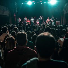 LO’ PIBITOS: “Funk y energía a sala llena”
