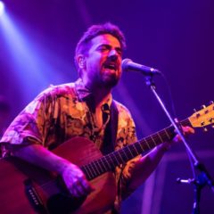 SANTIAGO MORAES:  “Necesito creerme a mi mismo las cosas que canto”