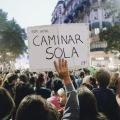 Yami Safdie: “Caminar Sola”