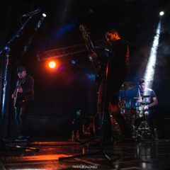 LA MONO: “La resistencia del rock del rock y el espíritu de Patricio”