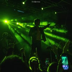SILVESTRE Y LA NARANJA + ISLA DE CARAS: “Una noche que parece irreal”