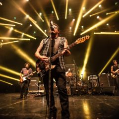 LA VELA PUERCA: “La vuelta normalmente anormal”