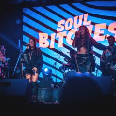 SOUL BITCHES: “Tocar con el alma desnuda y el espíritu al frente”