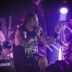 PLAN 4 en una noche a puro metal