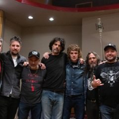 “Ella es tan cargosa” junto a “Tete” y “Tanque”