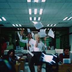 Mon Laferte presenta nuevo sencillo junto a Conociendo a Rusia