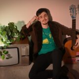 Ulises Butrón: Decidí tomar los elementos del teatro para contar la aventura de un viajero que vuelve a empezar de cero
