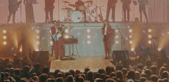 Ainda presenta “En Vivo en Buenos Aires”