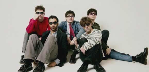 Islas de Caras presenta “Cosquilla” en Deseo
